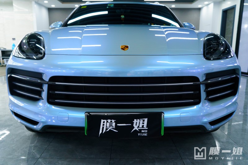 保时捷改双色月石灰