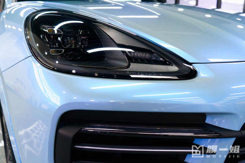 保时捷改双色月石灰