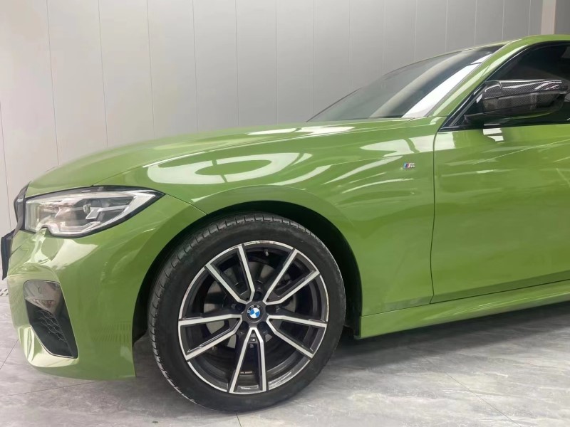 宝马3系改色高亮赛车绿