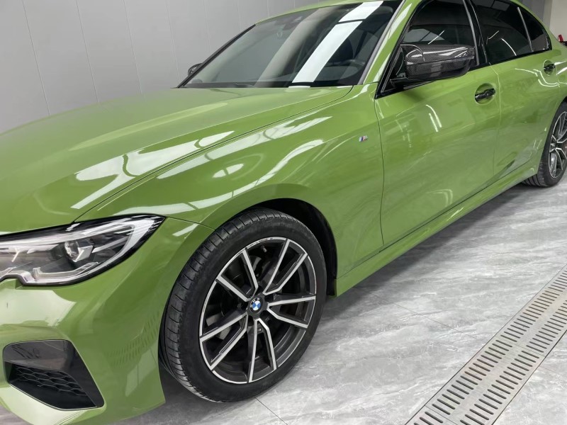 宝马3系改色高亮赛车绿