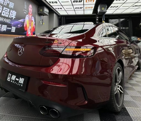 奔驰改色液态金属龙血红