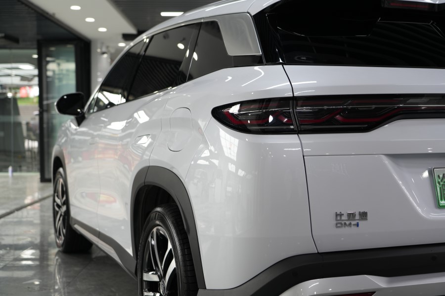 比亚迪宋装贴膜一姐tpu隐形车衣