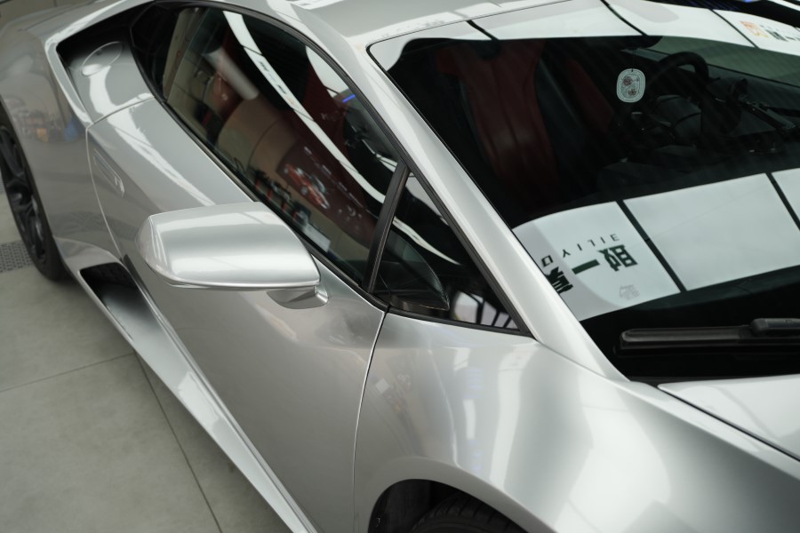 兰博基尼改色GT银