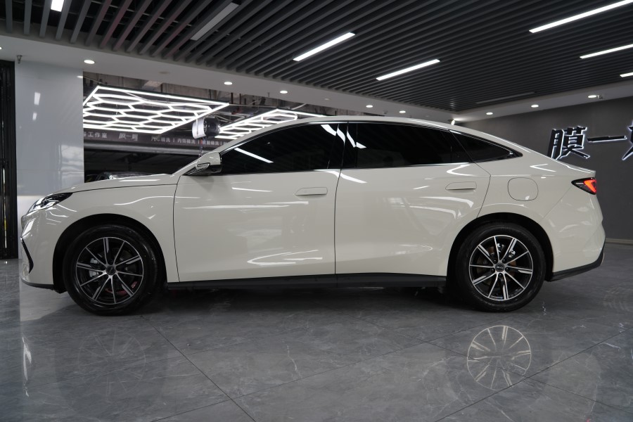 比亚迪海豹装贴膜一姐tpu隐形车衣