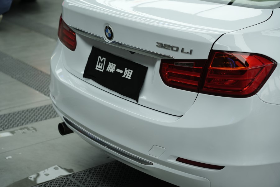 宝马改色珠光白