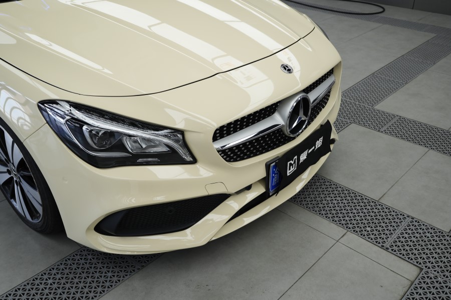 奔驰C260L改色卡其米兰