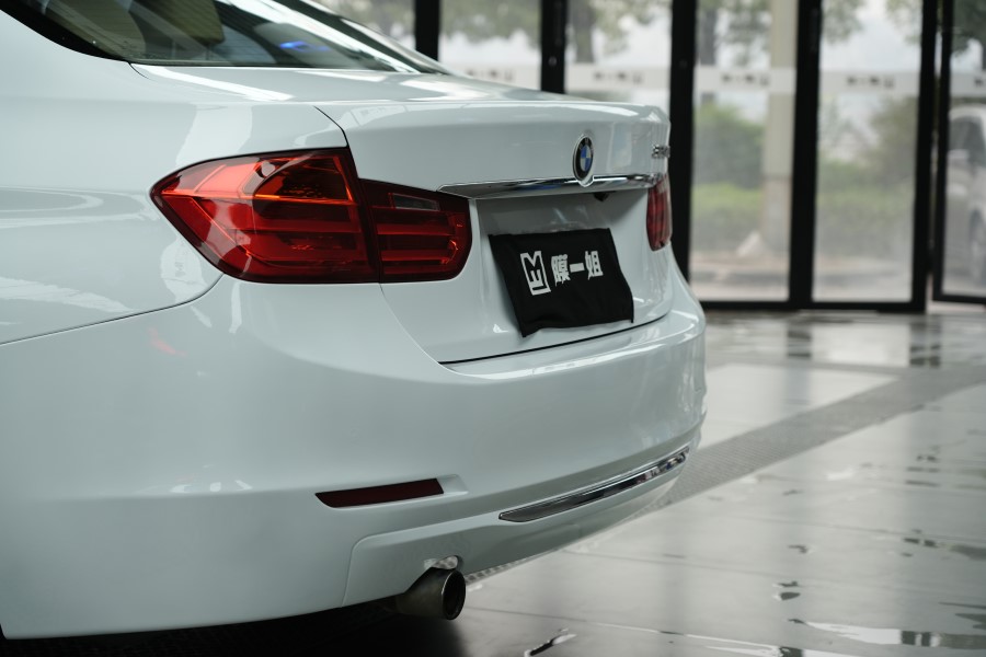 宝马改色珠光白