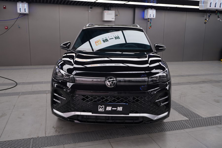 大众途观L装贴TPU隐形车衣