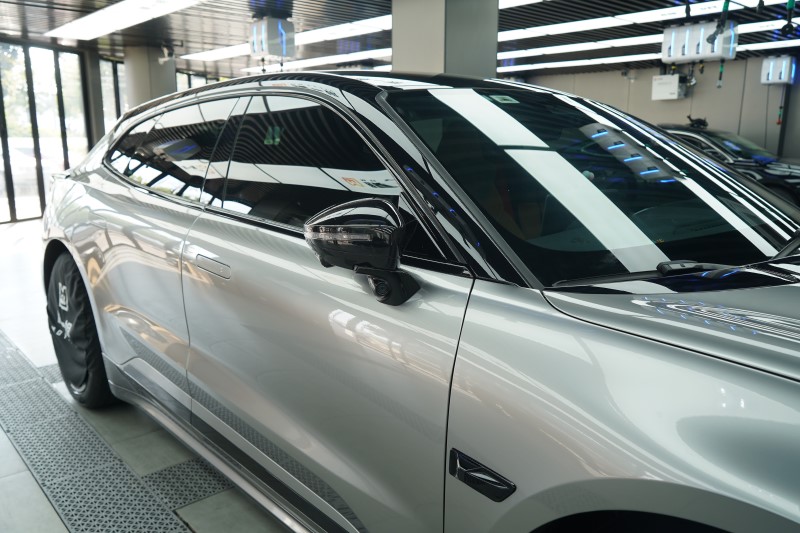 极氪001改色GT银