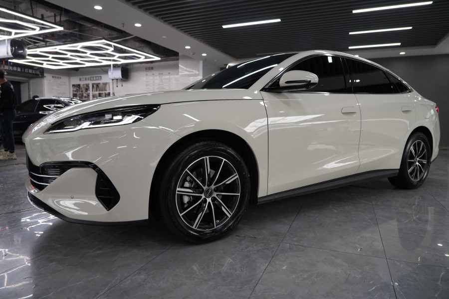 比亚迪海豹装贴膜一姐tpu隐形车衣