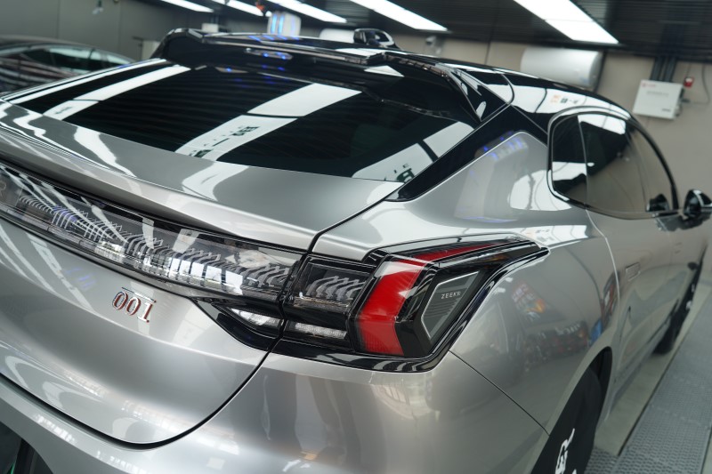 极氪001改色GT银