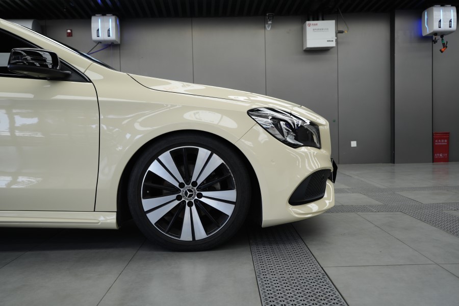 奔驰C260L改色卡其米兰