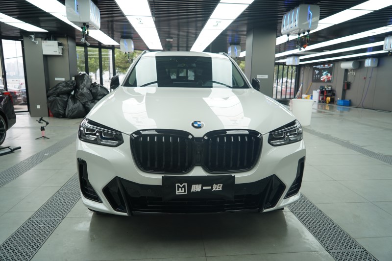 宝马X3装贴隐形车衣