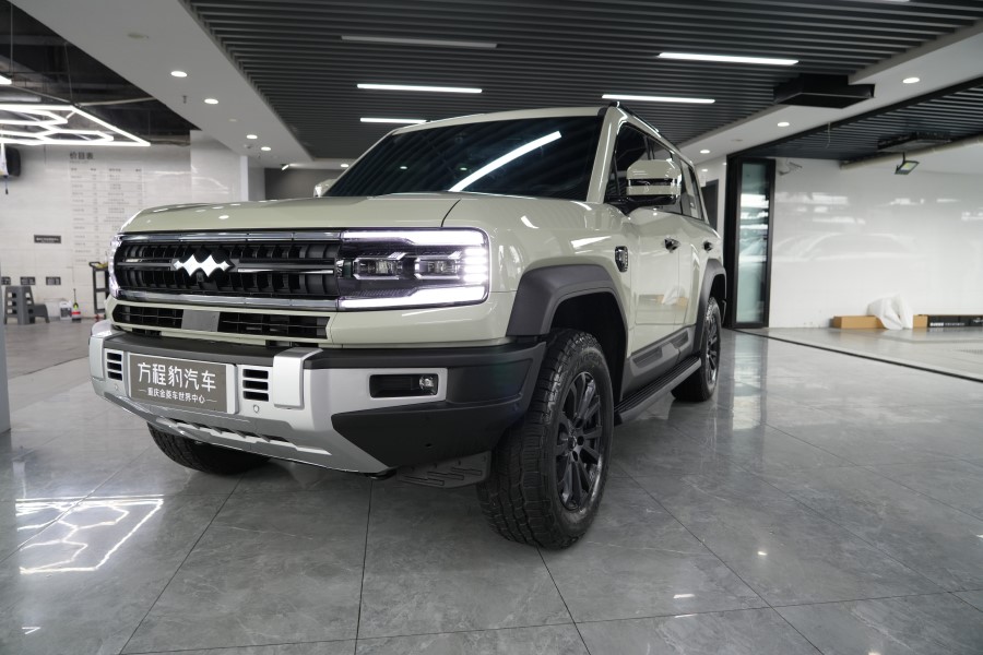 方程豹装贴TPU隐形车衣