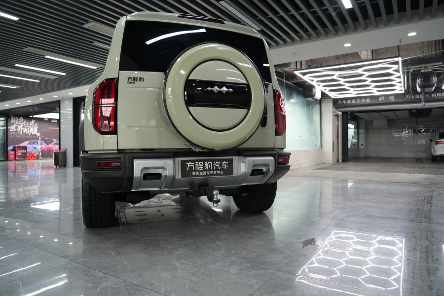 方程豹装贴TPU隐形车衣