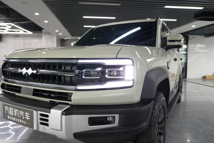 方程豹装贴TPU隐形车衣