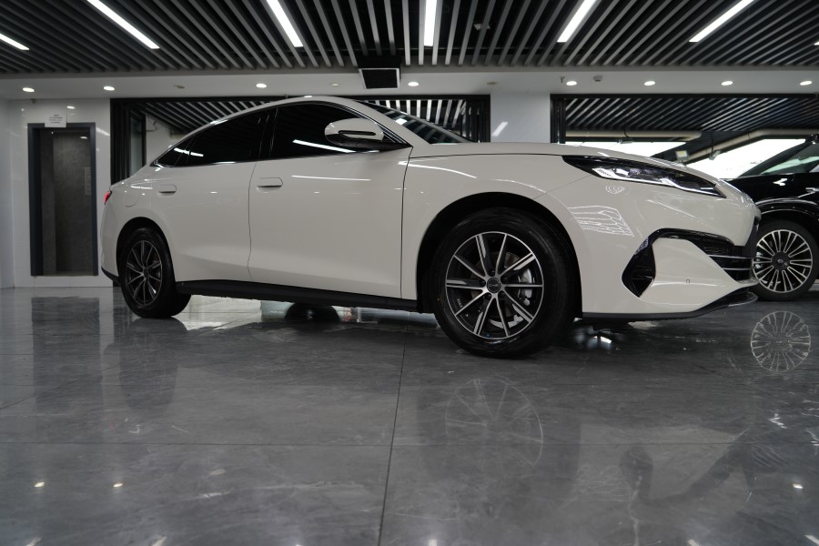 比亚迪海豹装贴膜一姐tpu隐形车衣