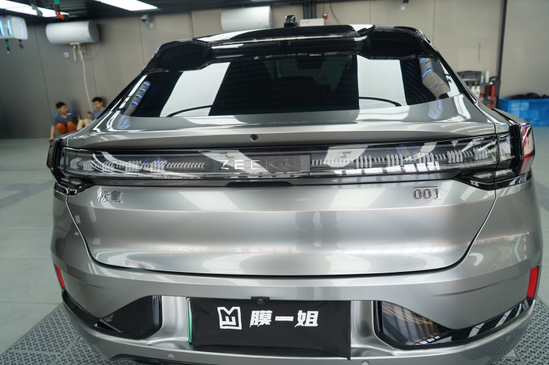 极氪001改色GT银