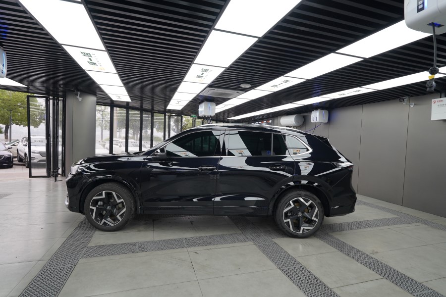 大众途观L装贴TPU隐形车衣