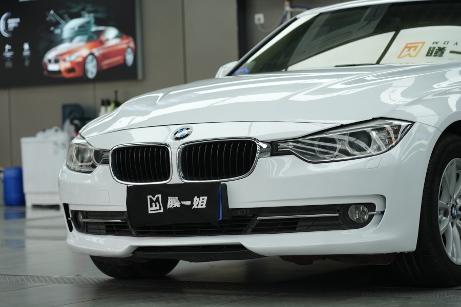 宝马改色珠光白