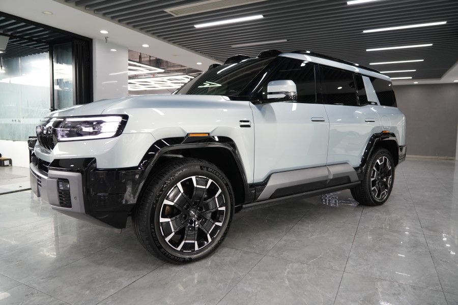 方程豹豹8装贴膜一姐tpu隐形车衣