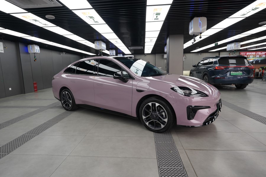 埃安装贴膜一姐tpu隐形车衣