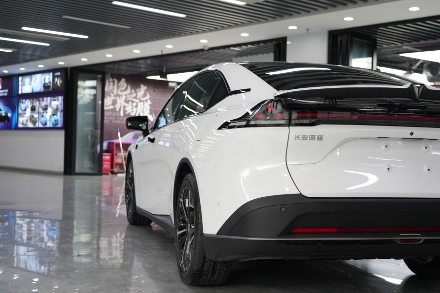 长安深蓝L07装贴膜一姐tpu隐形车衣