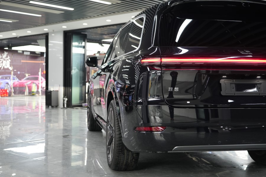 理想L9装贴膜一姐tpu隐形车衣