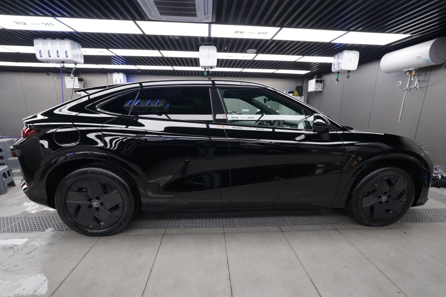 比亚迪宋装贴膜一姐tpu隐形车衣