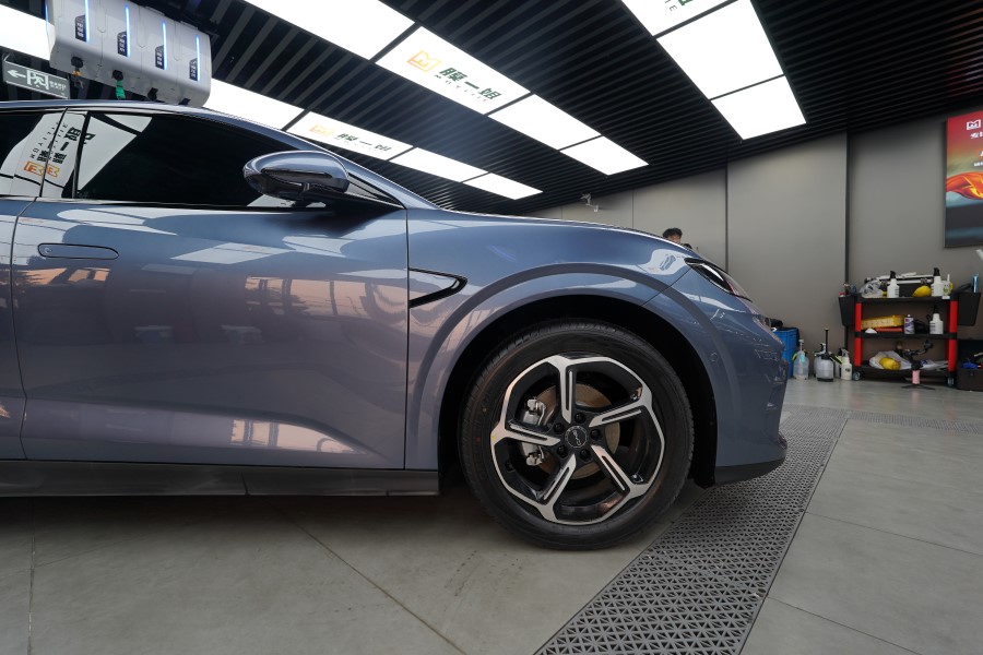 比亚迪海豹装贴膜一姐隐形车衣