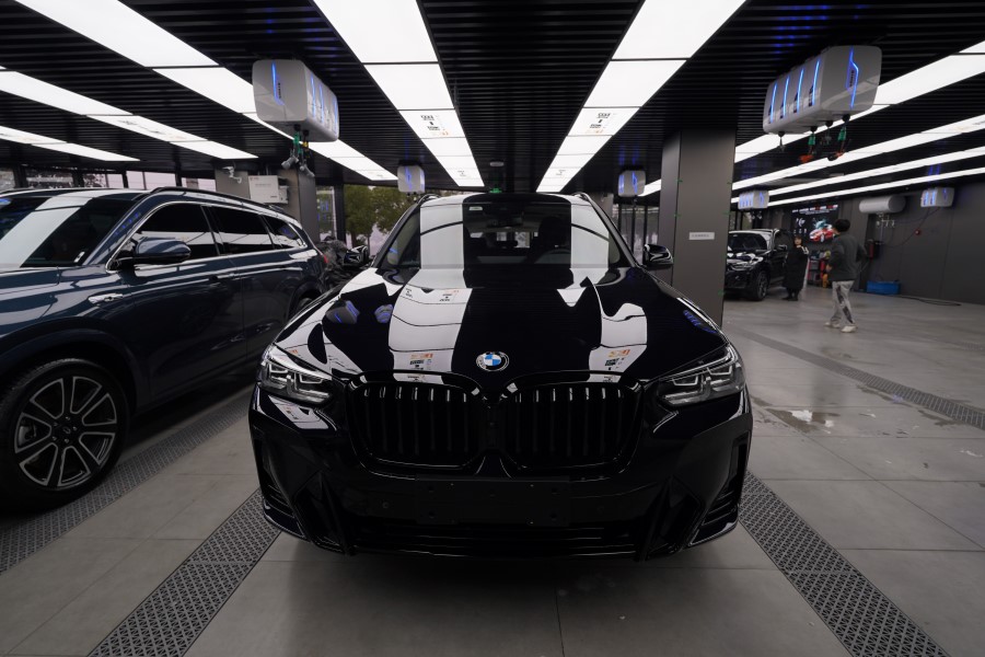 宝马X3装贴膜一姐tpu隐形车衣