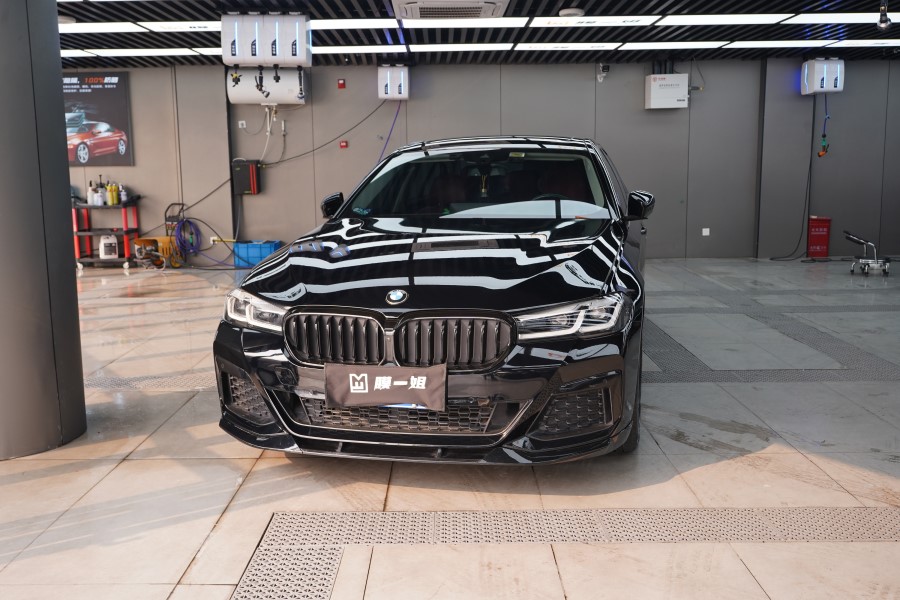 宝马530Li装贴膜一姐隐形车衣