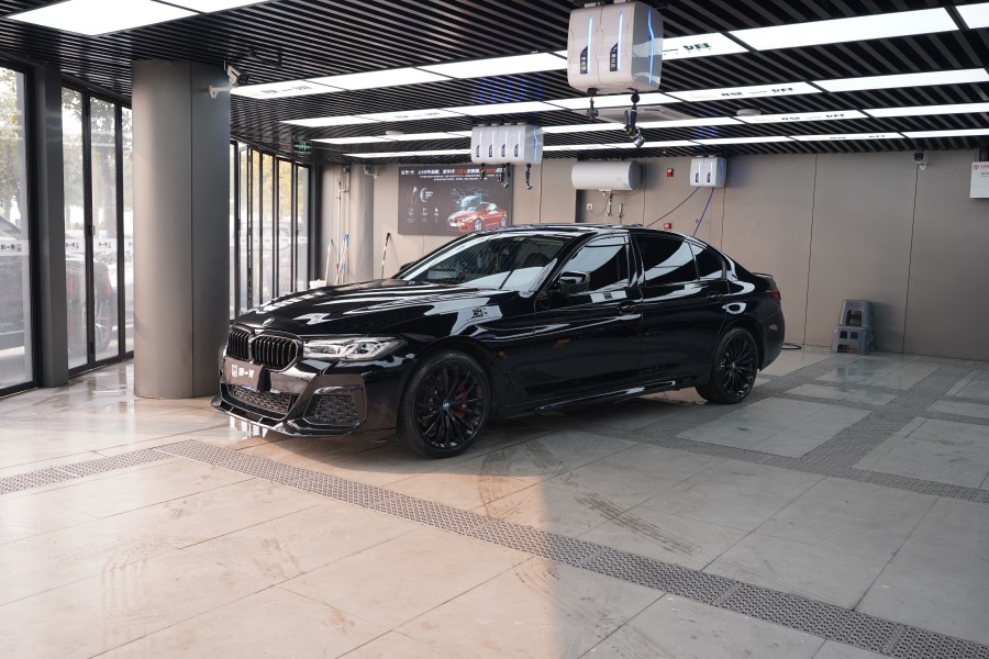 宝马530Li装贴膜一姐隐形车衣