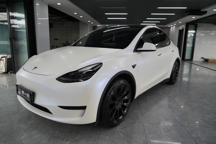 特斯拉改色PET哑光陶瓷白变蓝