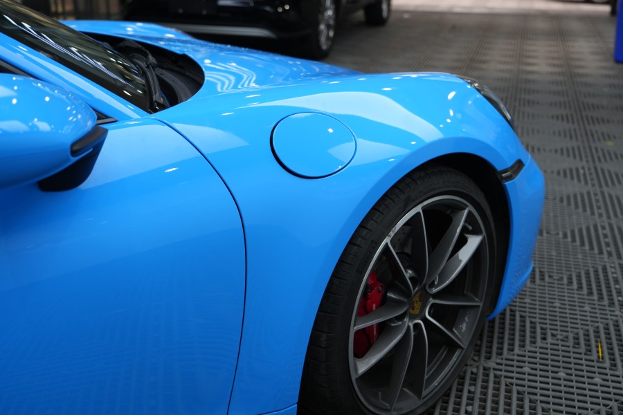 保时捷911改色水晶冰淇淋蓝