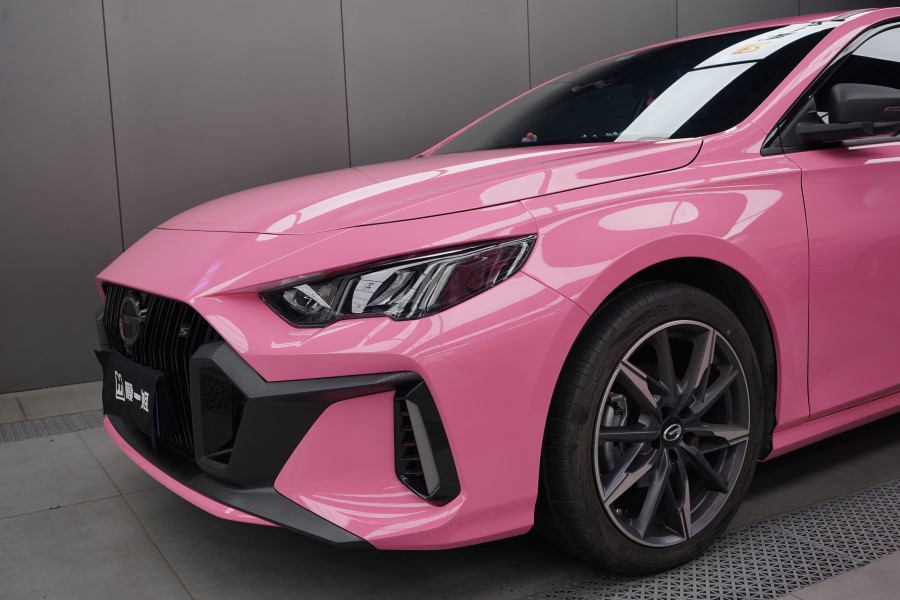 广汽传祺影豹改色pet水晶粉红熊