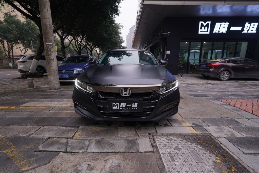 本田雅阁改色亚黑