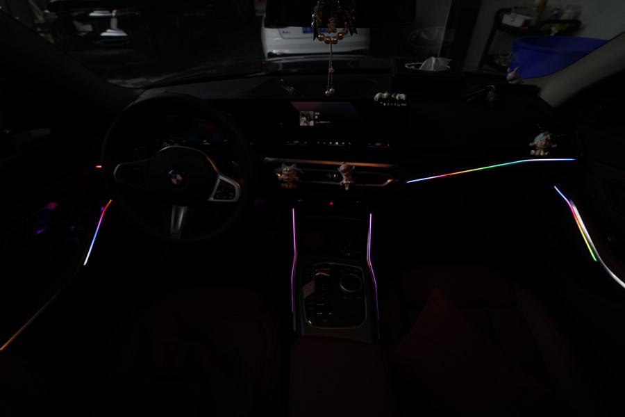 宝马3系改装升级氛围灯