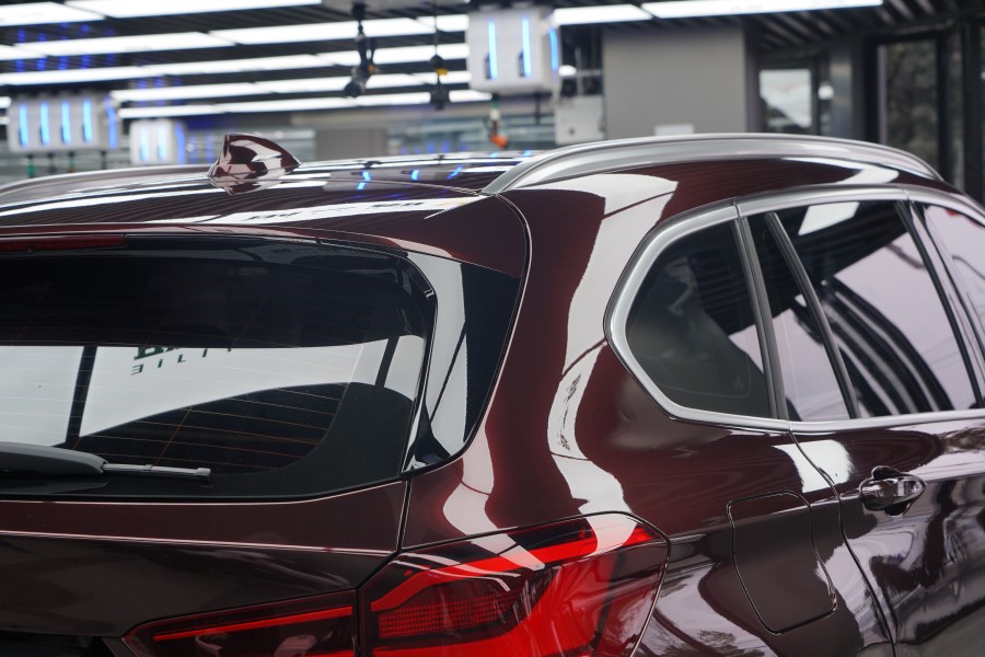 宝马改色超亮金属黑玫瑰