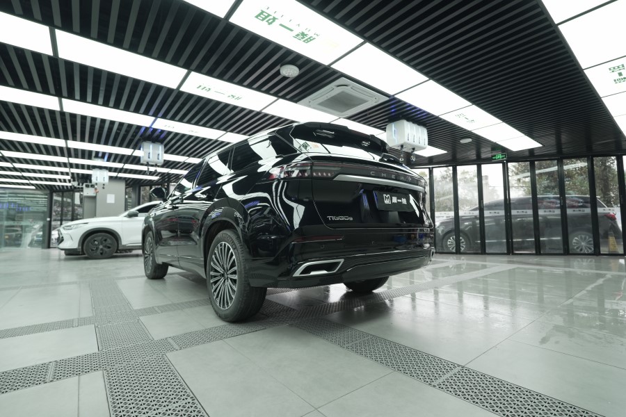 奇瑞瑞虎9装贴隐形车衣