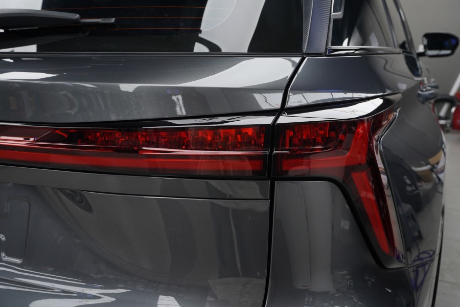 长安cs75plus装贴膜一姐隐形车衣