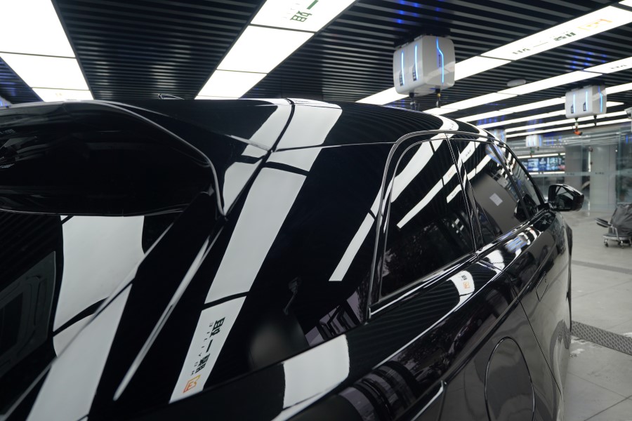 路虎装贴膜一姐隐形车衣