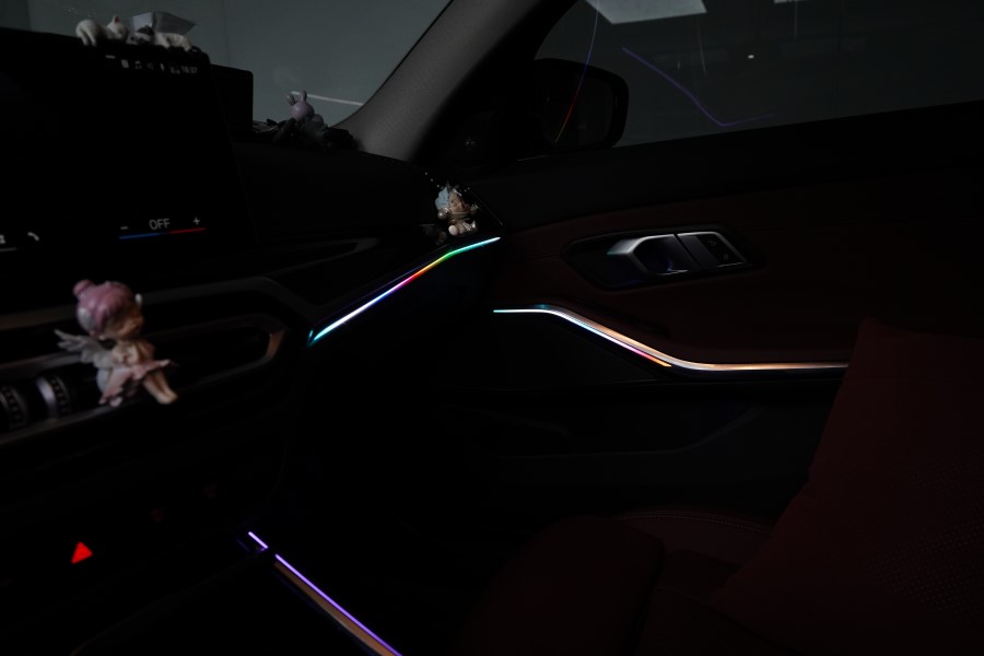 宝马3系改装升级氛围灯