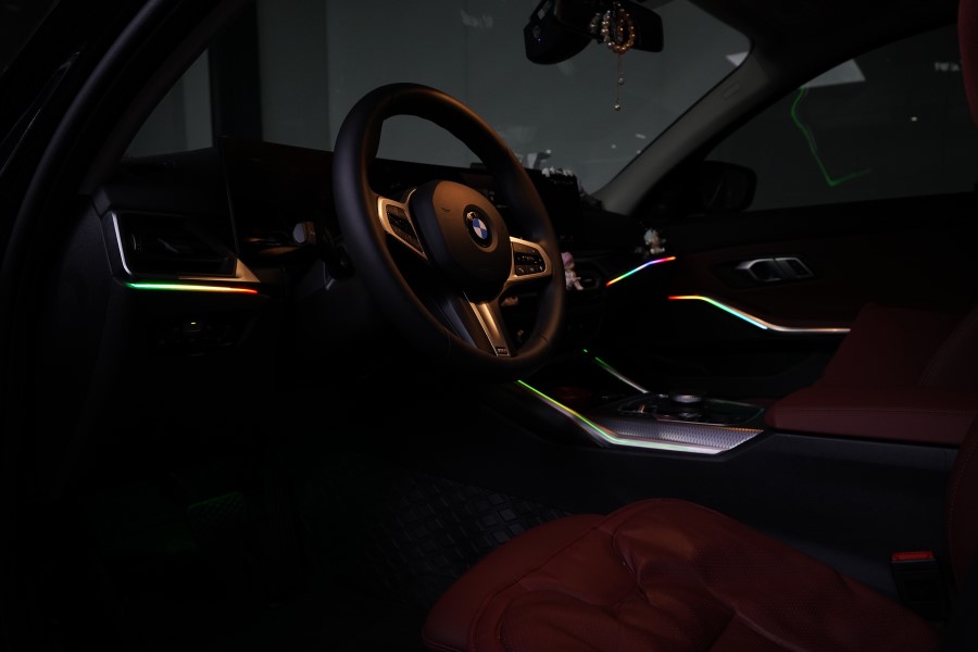 宝马3系改装升级氛围灯