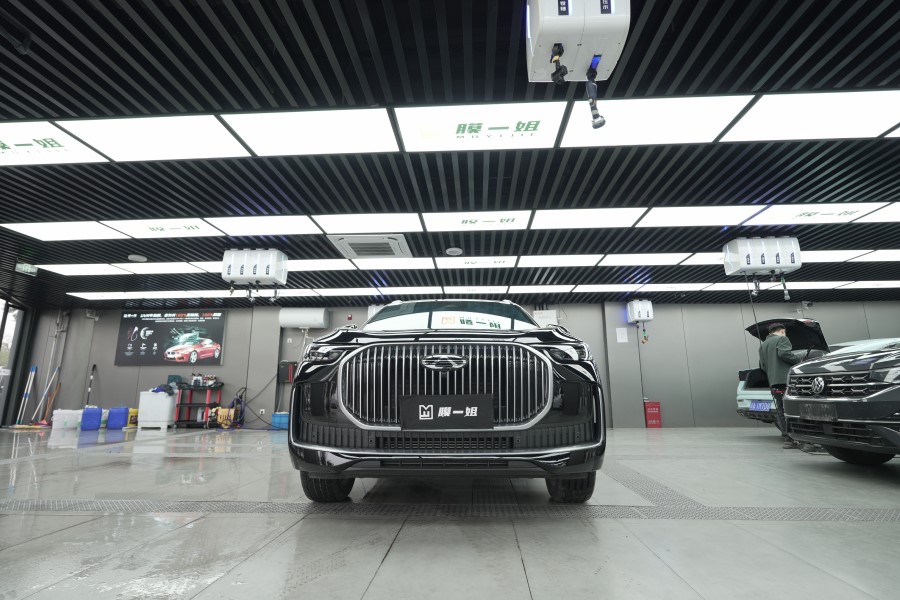 奇瑞瑞虎9装贴隐形车衣