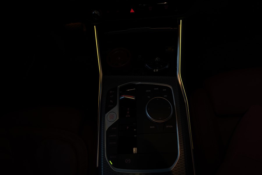 宝马3系改装升级氛围灯