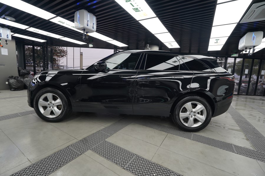 路虎装贴膜一姐隐形车衣