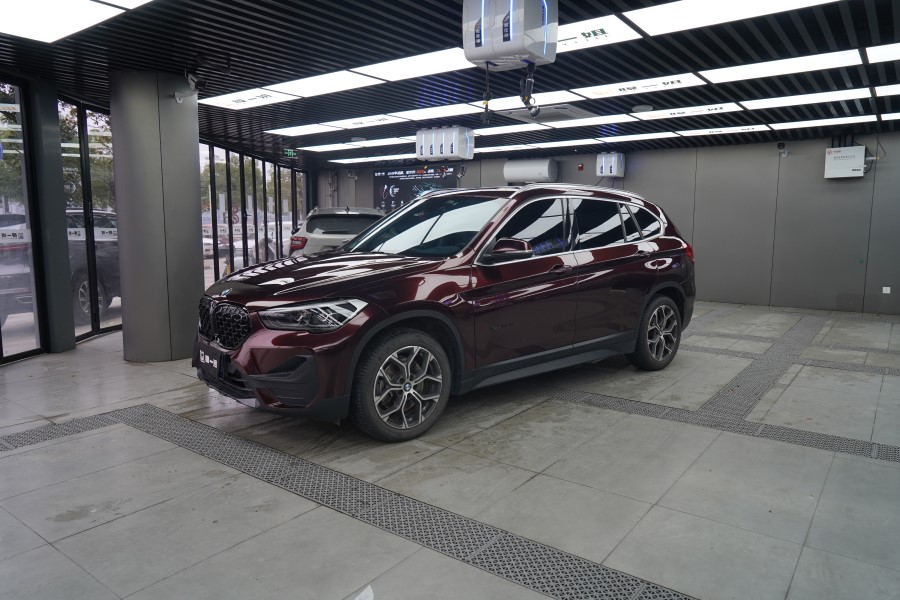 宝马改色超亮金属黑玫瑰