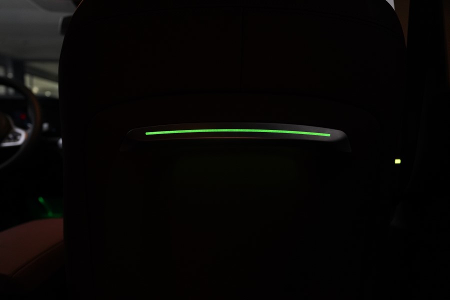 宝马3系改装升级氛围灯