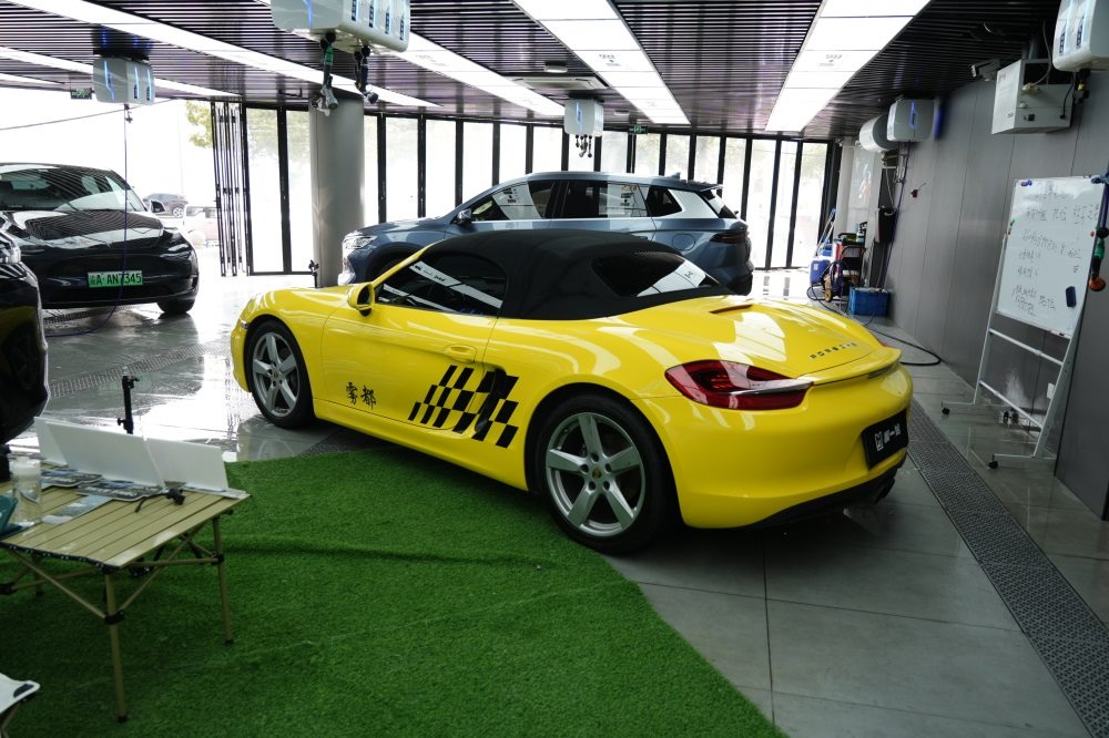 保时捷718个性彩绘